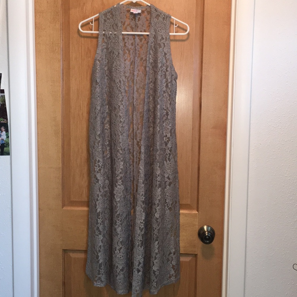 LuLaRoe Joy lace vest grey worn once XS